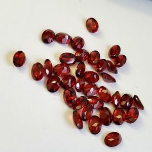 35 Carat Genuine Garnet Lot